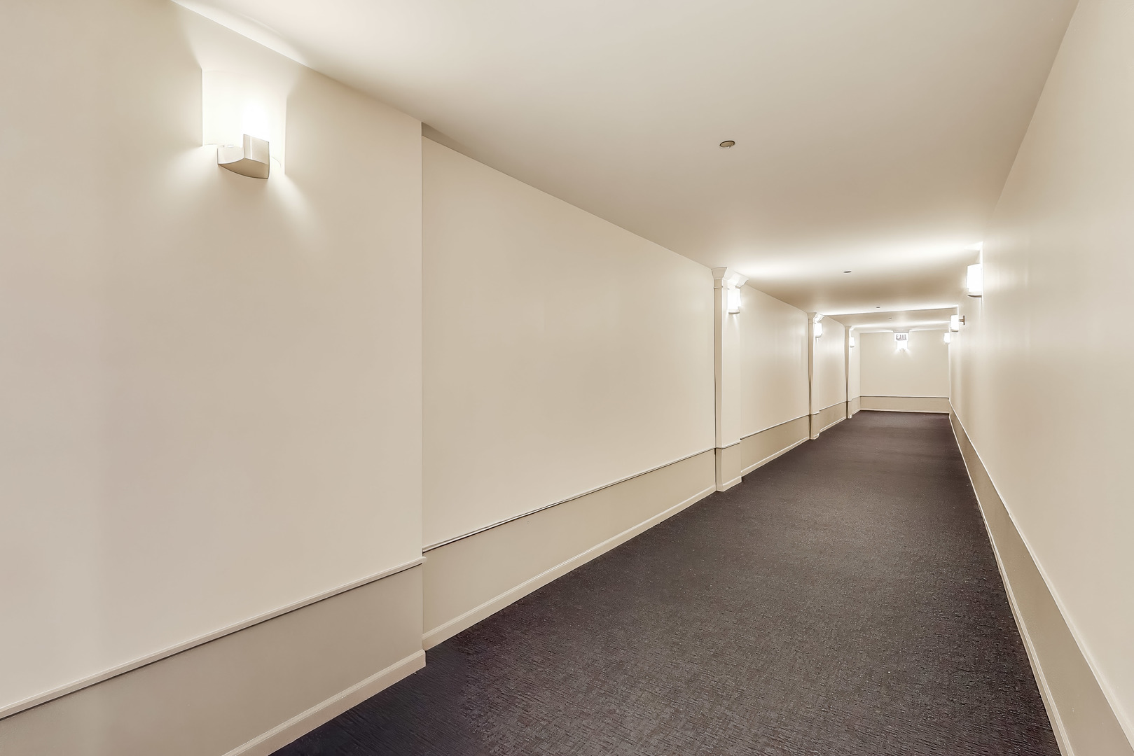 310 South Michigan Avenue, Unit 1013 Chicago, IL 60604 - Photo 7 of 39