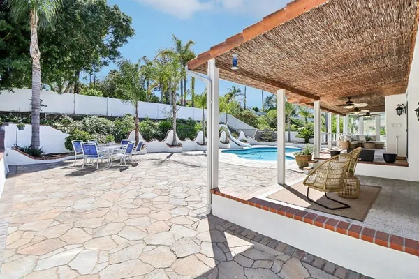 $1,375,000 | 4923 Amador Drive, Oceanside, CA 92056