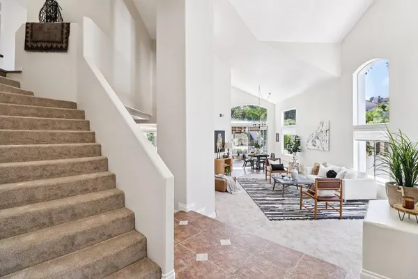 $1,375,000 | 4923 Amador Drive, Oceanside, CA 92056