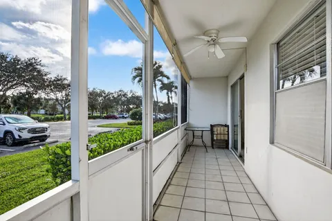 $105,000 | 52 Mansfield B, Unit B, Boca Raton, FL 33434