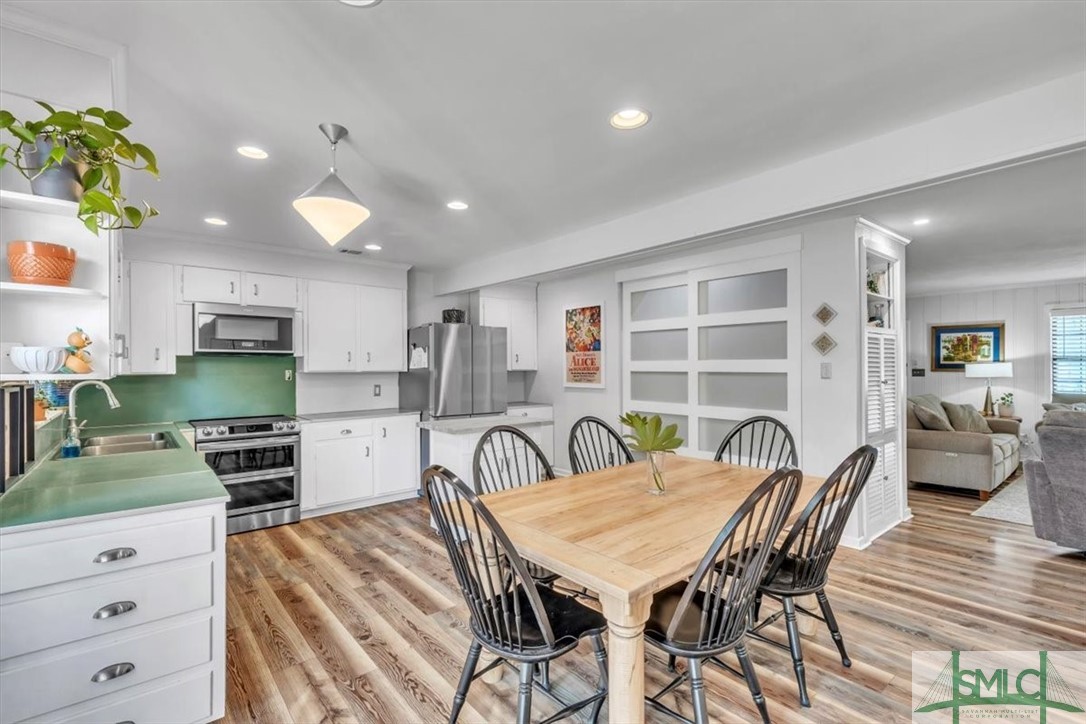 102 Brandywine Road Savannah, GA 31405 - Photo 8 of 33 Gourmet Kitchen with large pantry