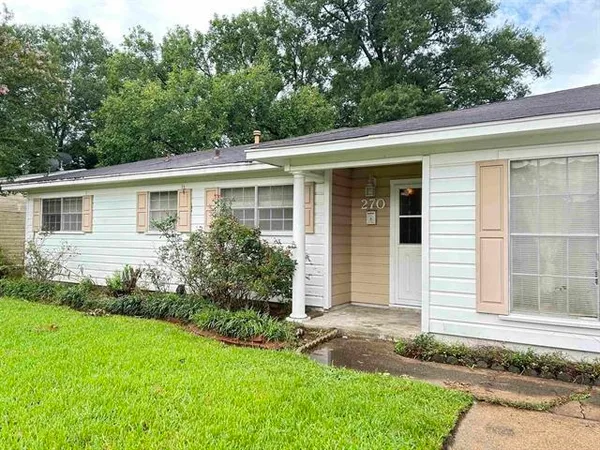 $1,850 | 270 Ferndale Lane, Beaumont, TX 77707