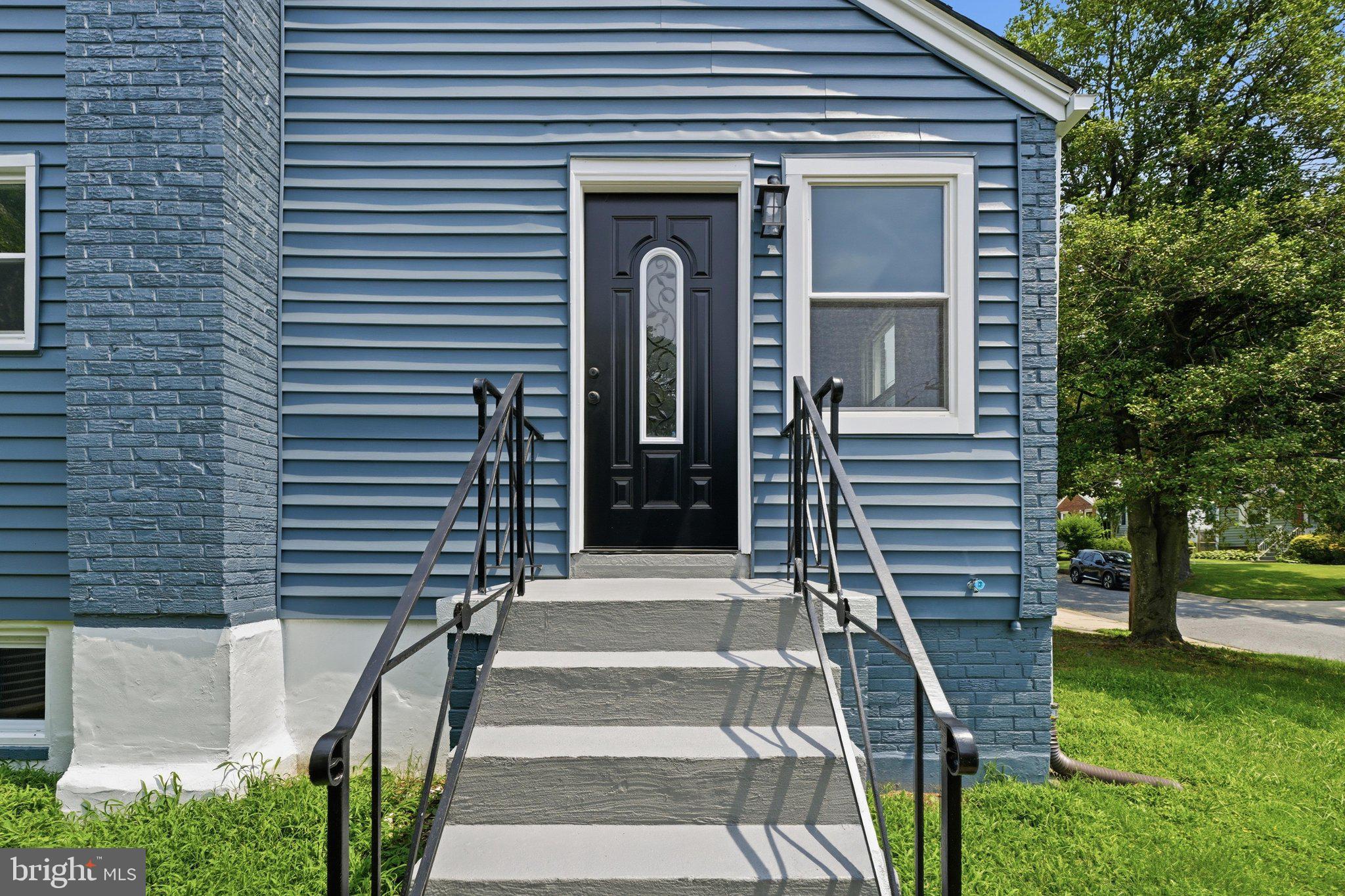11716 Kingtree Street Silver Spring, MD 20902 - Photo 2 of 52 DSC06064