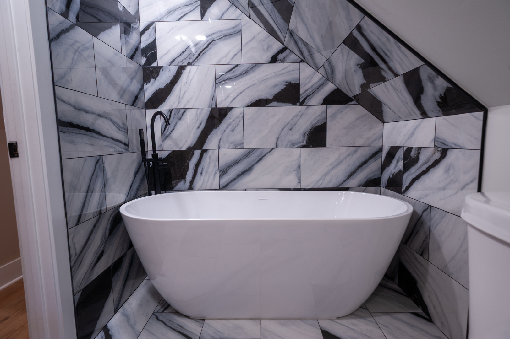 8620 South Union Avenue Chicago, IL 60620 - Photo 39 of 41 a white bath tub sitting in a bathroom