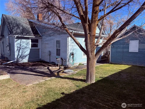 $225,000 | 514 South Division Street, Odessa, WA 99159