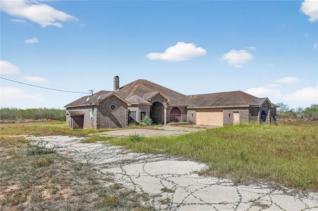 $224,900 | 1674 Highway 16, Freer, TX 78357