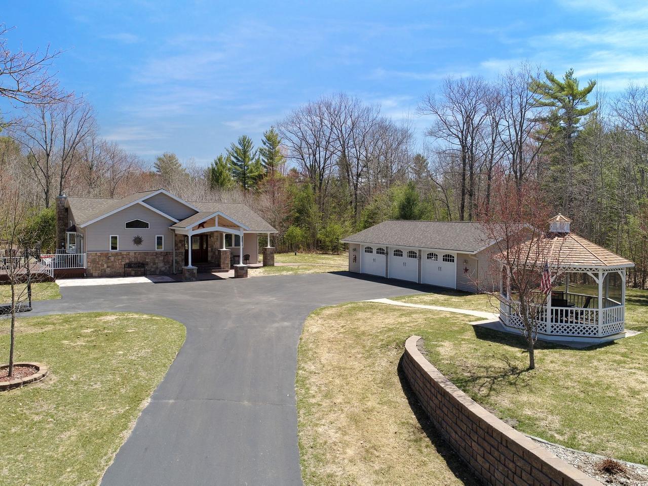 3582 Silver Pine Drive Rhinelander, WI 54501 - Photo 1 of 39 Gallery Image 1
