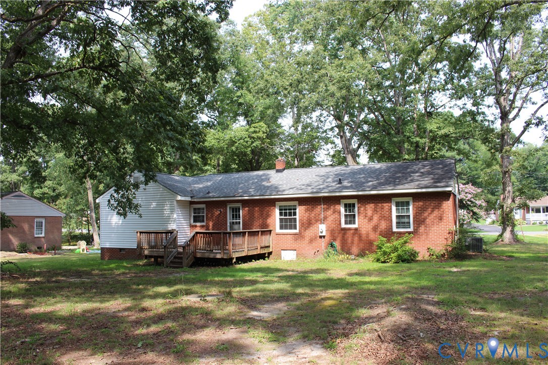 10035 Wycliff Road Chesterfield, VA 23236 - Photo 4 of 12 Brick and siding exterior with a wood deck, multip