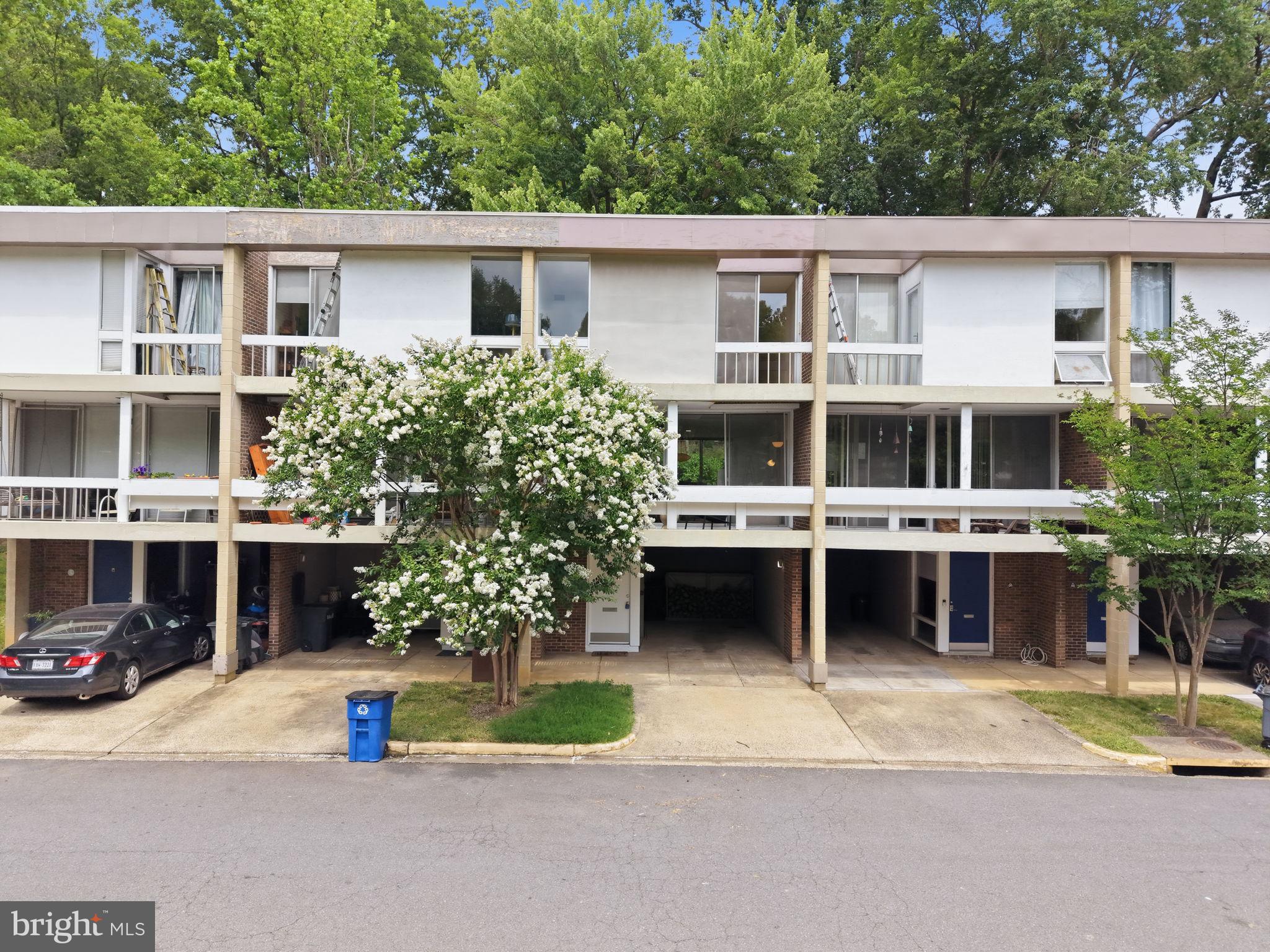 11510 Maple Ridge Road Reston, VA 20190 - Photo 42 of 43 a house view with a garden space