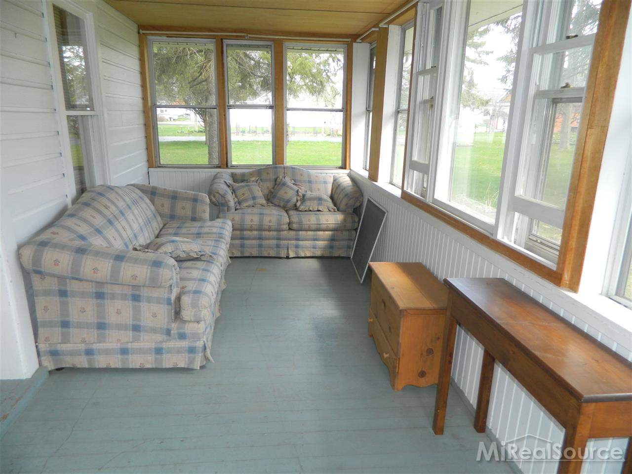 5521 Pointe Tremble Road Algonac, MI 48001 - Photo 28 of 30 31191531-27.JPG