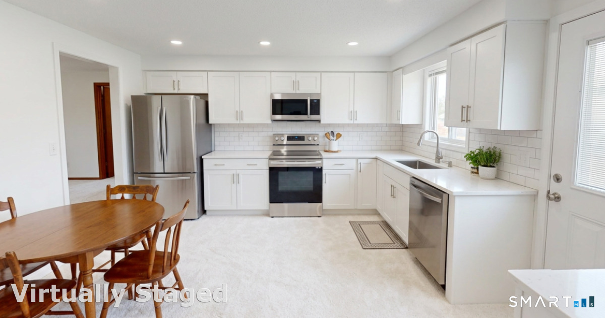 1130 R Blue Hills Avenue Bloomfield, CT 06002 - Photo 6 of 23 Gallery Image 6
