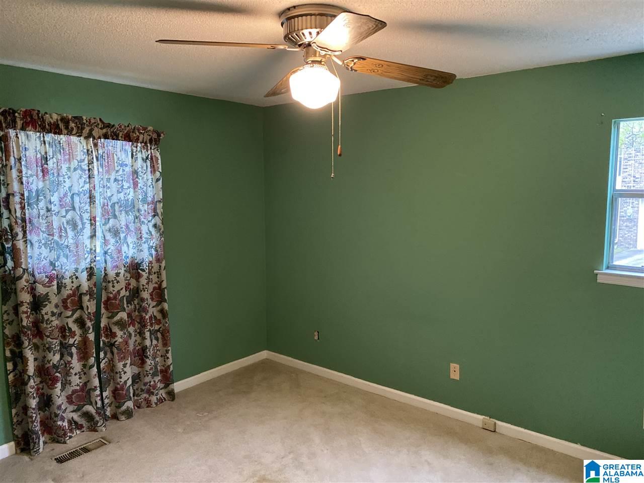 2430 Rockcreek Road Birmingham, AL 35226 - Photo 9 of 12