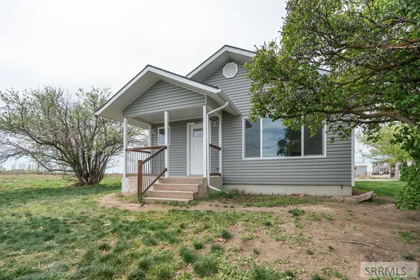 $420,000 | 7675 North 45th East, Idaho Falls, ID 83401