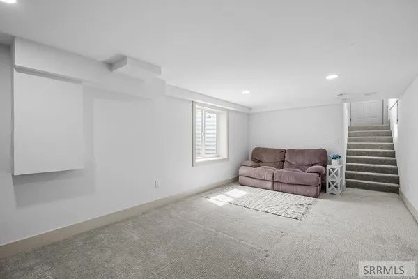 $420,000 | 7675 North 45th East, Idaho Falls, ID 83401