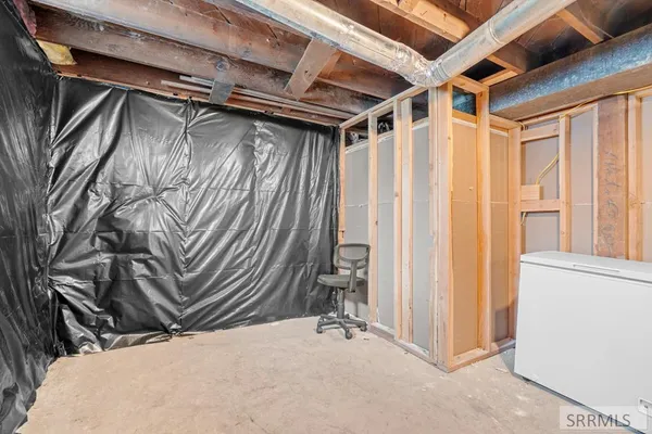 $420,000 | 7675 North 45th East, Idaho Falls, ID 83401