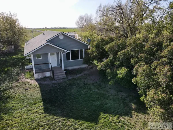 $420,000 | 7675 North 45th East, Idaho Falls, ID 83401