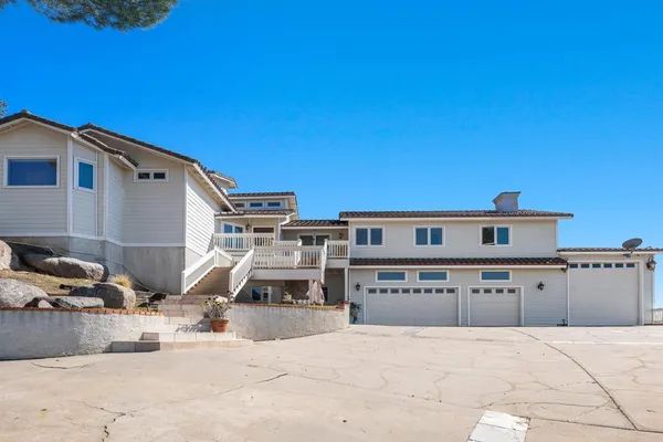 $1,274,550 | 2016 South Grade Road, Alpine, CA 91901