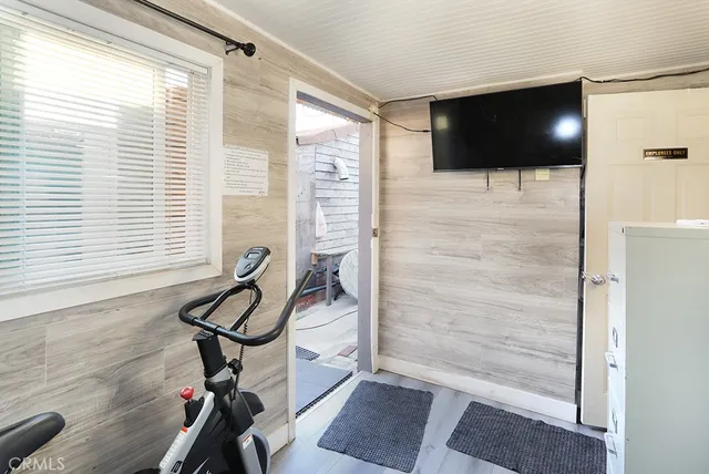 $2,990,000 | 17185 Pacific Coast Highway, Huntington Beach, CA 90742