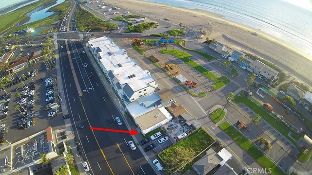 $2,990,000 | 17185 Pacific Coast Highway, Huntington Beach, CA 90742