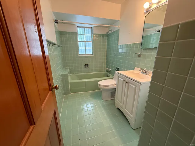 $800 | 665 St Marys Drive, Unit 3, Evansville, IN 47714