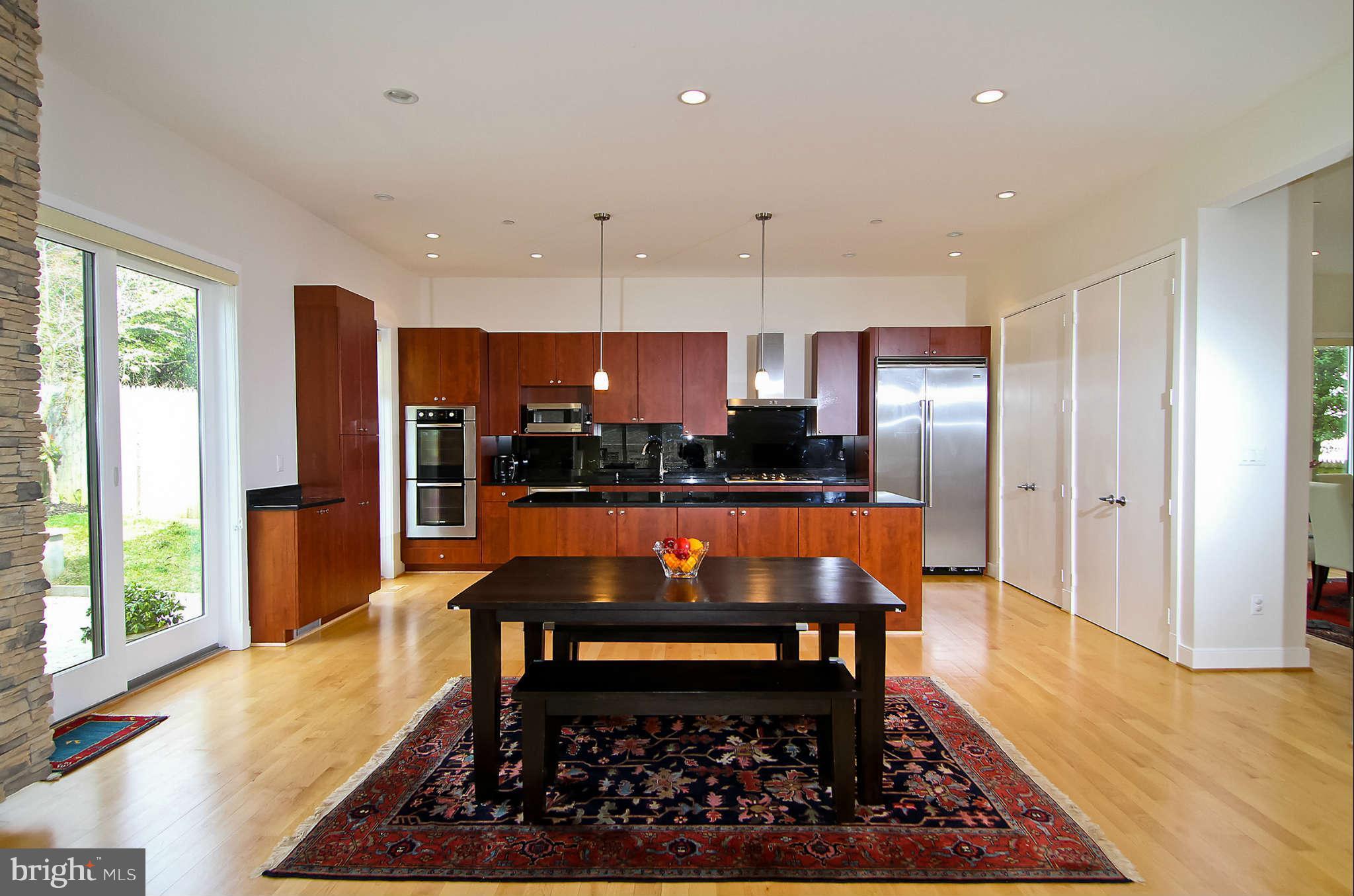 5610 Warwick Place Chevy Chase, MD 20815 - Photo 9 of 30 Kitchen