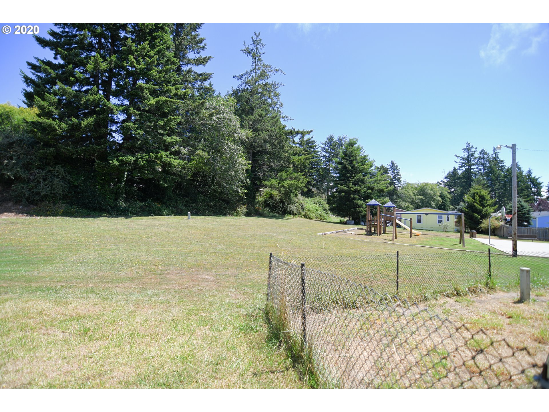 95619 Coverdell Road, Unit 31 Brookings, OR 97415 - Photo 4 of 25