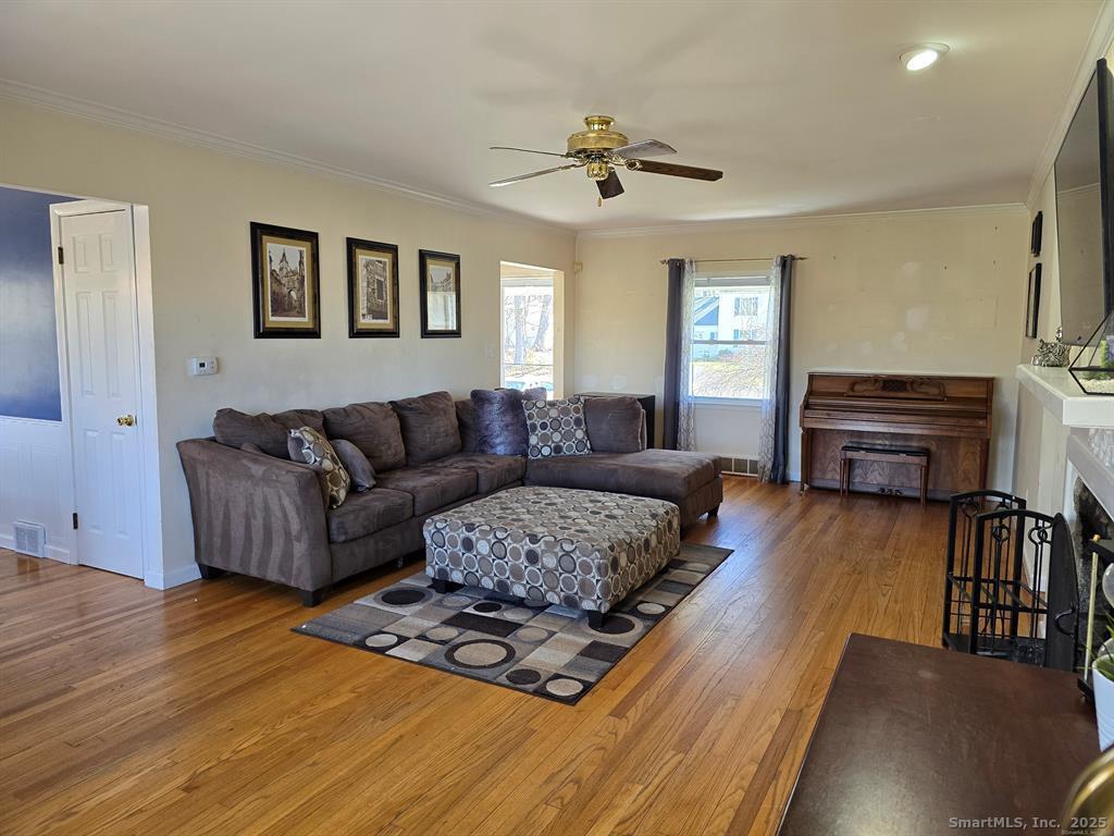 856 Shagbark Drive Orange, CT 06477 - Photo 17 of 36