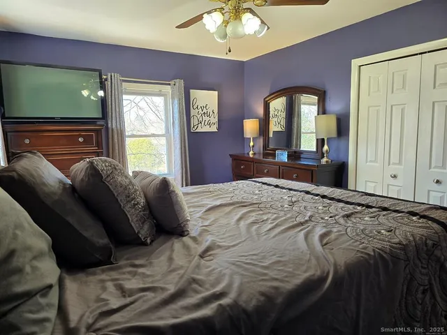 $3,400 | 856 Shagbark Drive, Orange, CT 06477