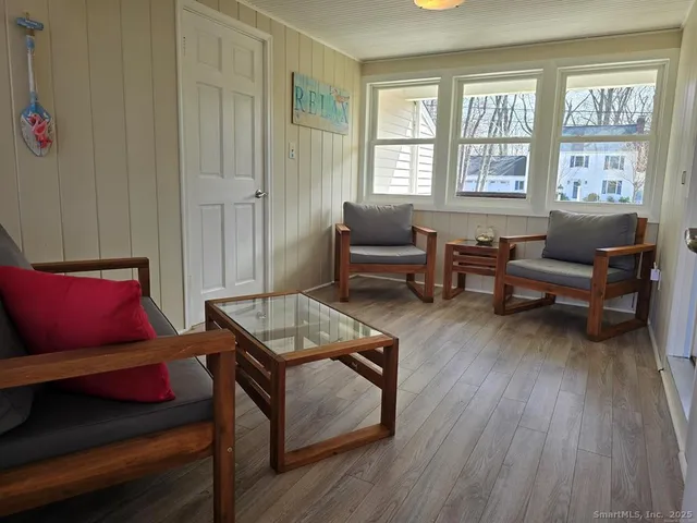 $3,400 | 856 Shagbark Drive, Orange, CT 06477