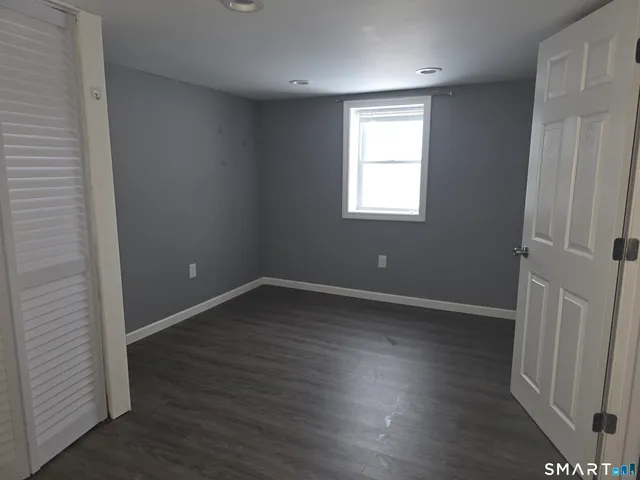 $3,400 | 856 Shagbark Drive, Orange, CT 06477