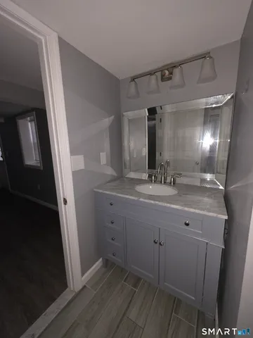 $3,400 | 856 Shagbark Drive, Orange, CT 06477