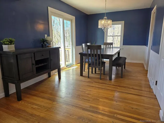 $3,400 | 856 Shagbark Drive, Orange, CT 06477