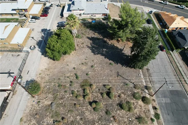 $180,000 | 2168 Sunrise Lane East, San Bernardino, CA 92404