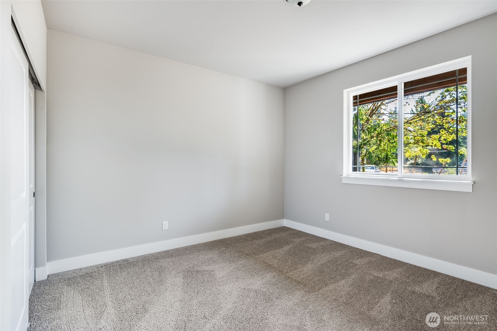 716 Tipsoo Loop South Rainier, WA 98576 - Photo 21 of 36