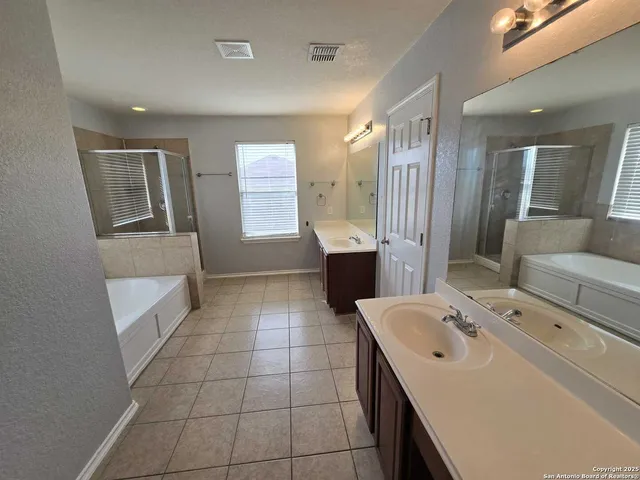 $1,850 | 4514 Cerca Royale, San Antonio, TX 78251