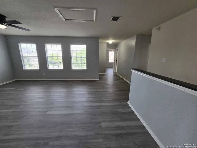 $1,850 | 4514 Cerca Royale, San Antonio, TX 78251