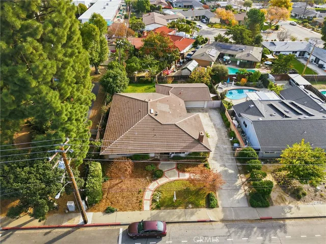 $1,075,000 | 1736 Sumner Avenue, Claremont, CA 91711