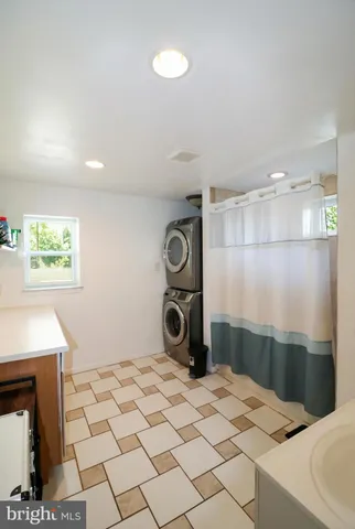 $294,999 | 901 Gray Street, New Castle, DE 19720