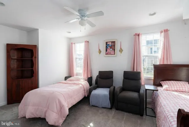 $294,999 | 901 Gray Street, New Castle, DE 19720