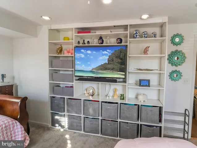 $294,999 | 901 Gray Street, New Castle, DE 19720