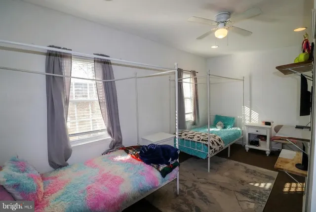 $294,999 | 901 Gray Street, New Castle, DE 19720