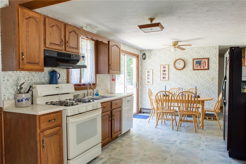 52 Ridlon Road Berwick, ME 03901 - Photo 7 of 34 Photo