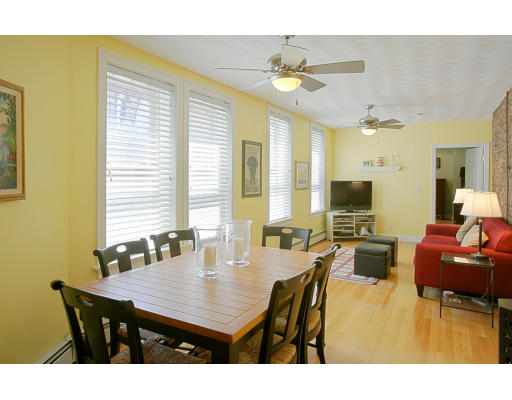32 Charter Street, Unit 2 Boston, MA 02113 - Photo 2 of 5 Gallery Image 2
