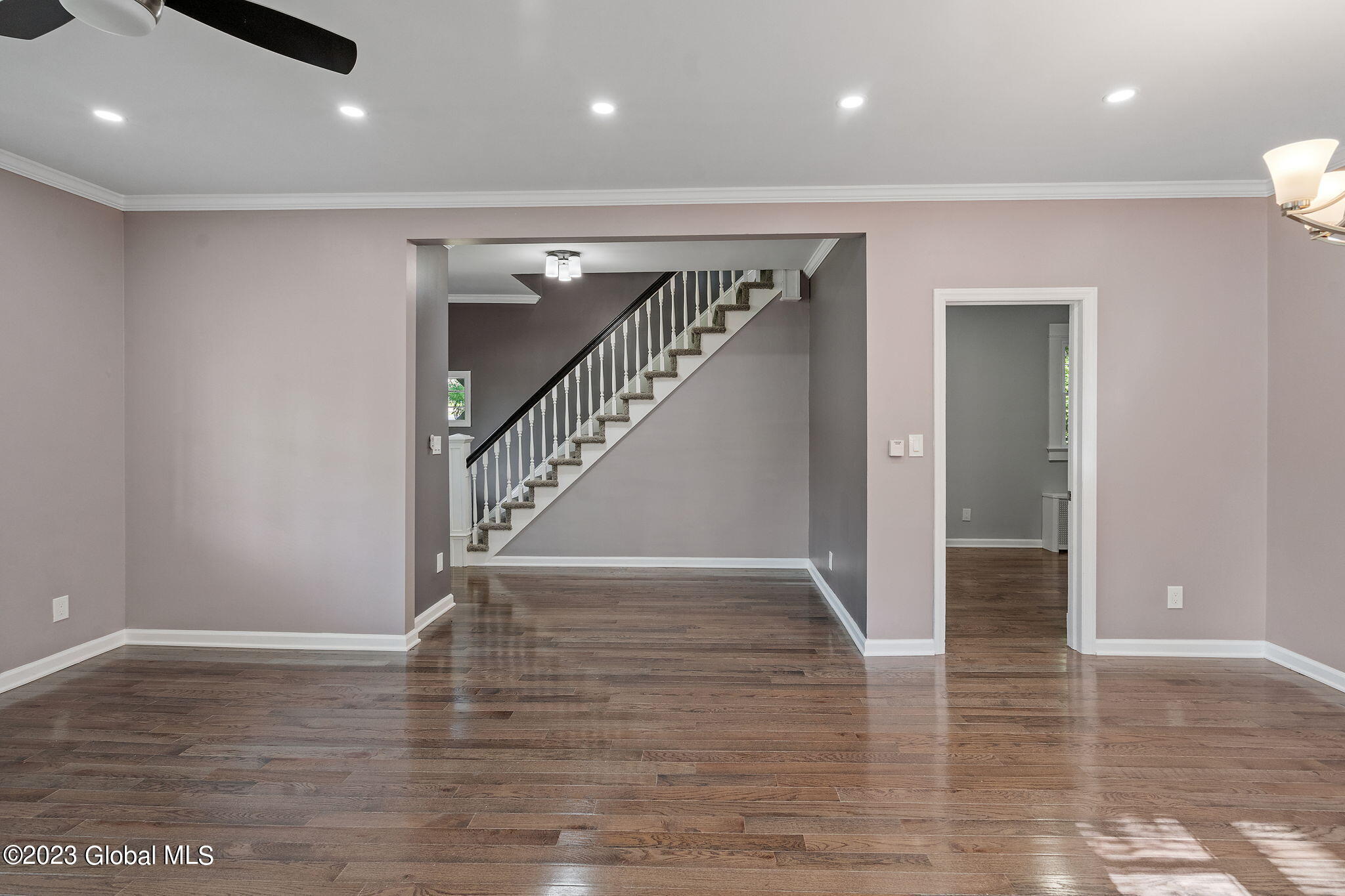 2823 Troy Schenectady Road Niskayuna, NY 12309 - Photo 11 of 68 39-web-or-mls-2823-troy-schenectady-rd