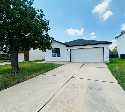 a house view with a outdoor space