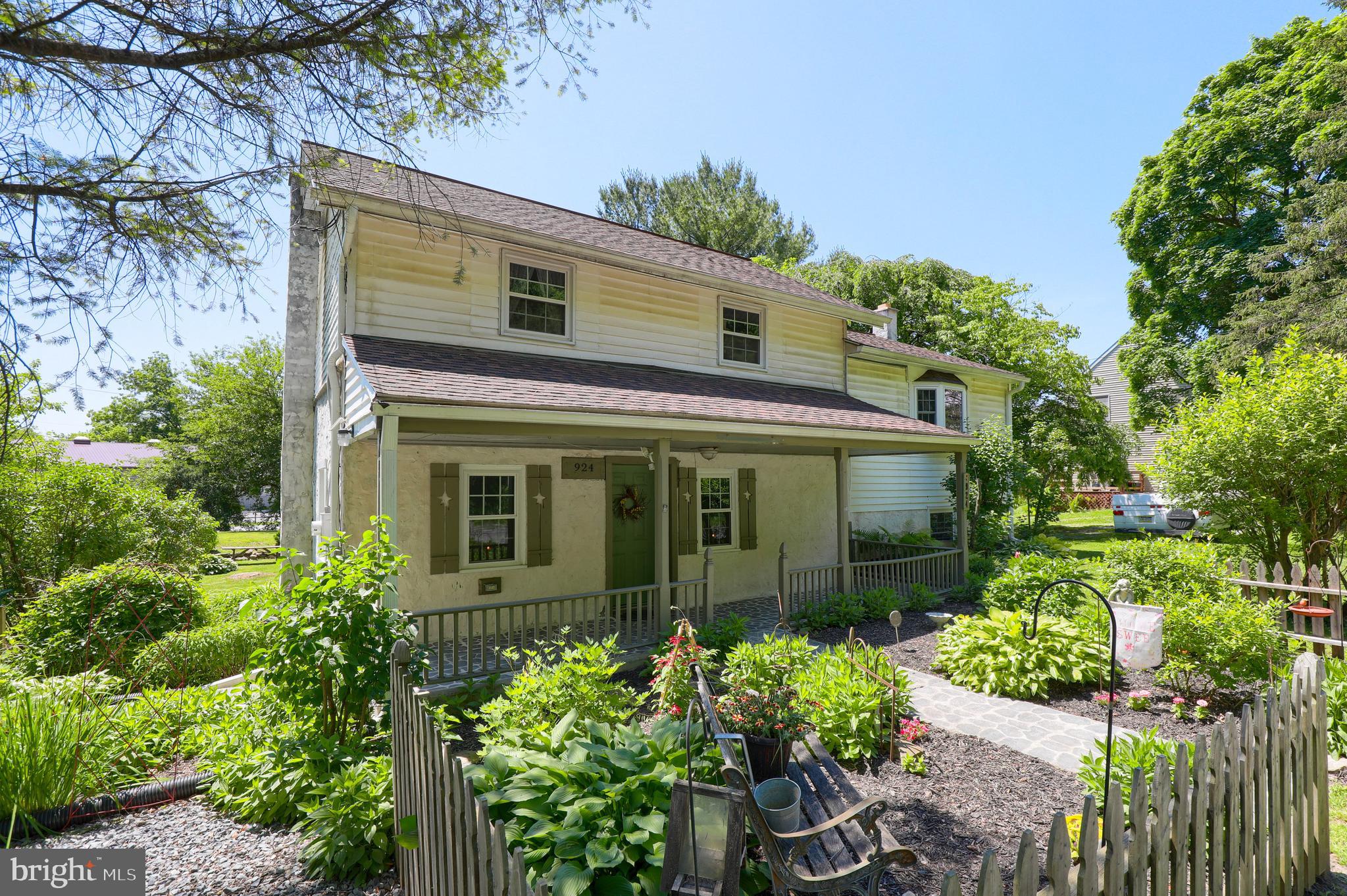 924 Old Road Strasburg, PA 17579 - Photo 3 of 41 Gallery Image 3