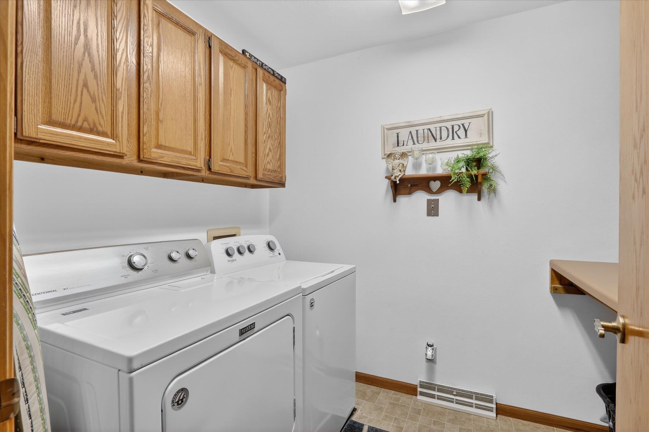 3636 Rockport Road Janesville, WI 53548 - Photo 21 of 65