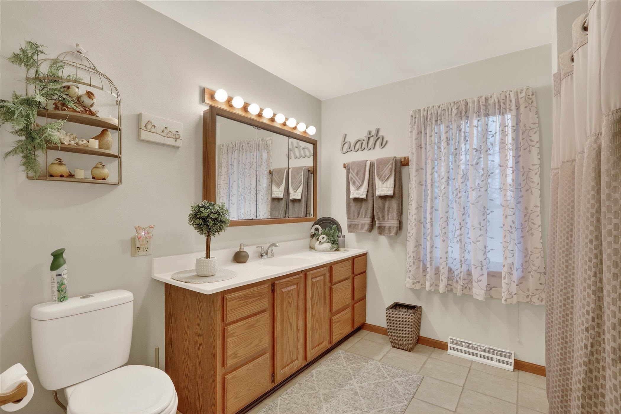 3636 Rockport Road Janesville, WI 53548 - Photo 32 of 65