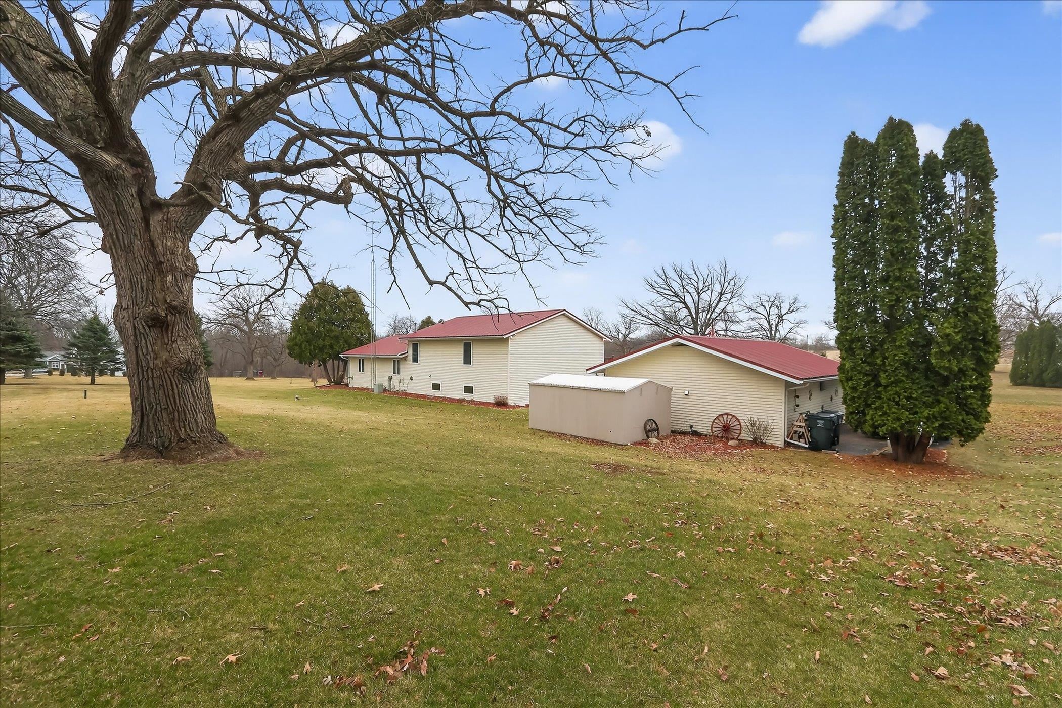 3636 Rockport Road Janesville, WI 53548 - Photo 48 of 65