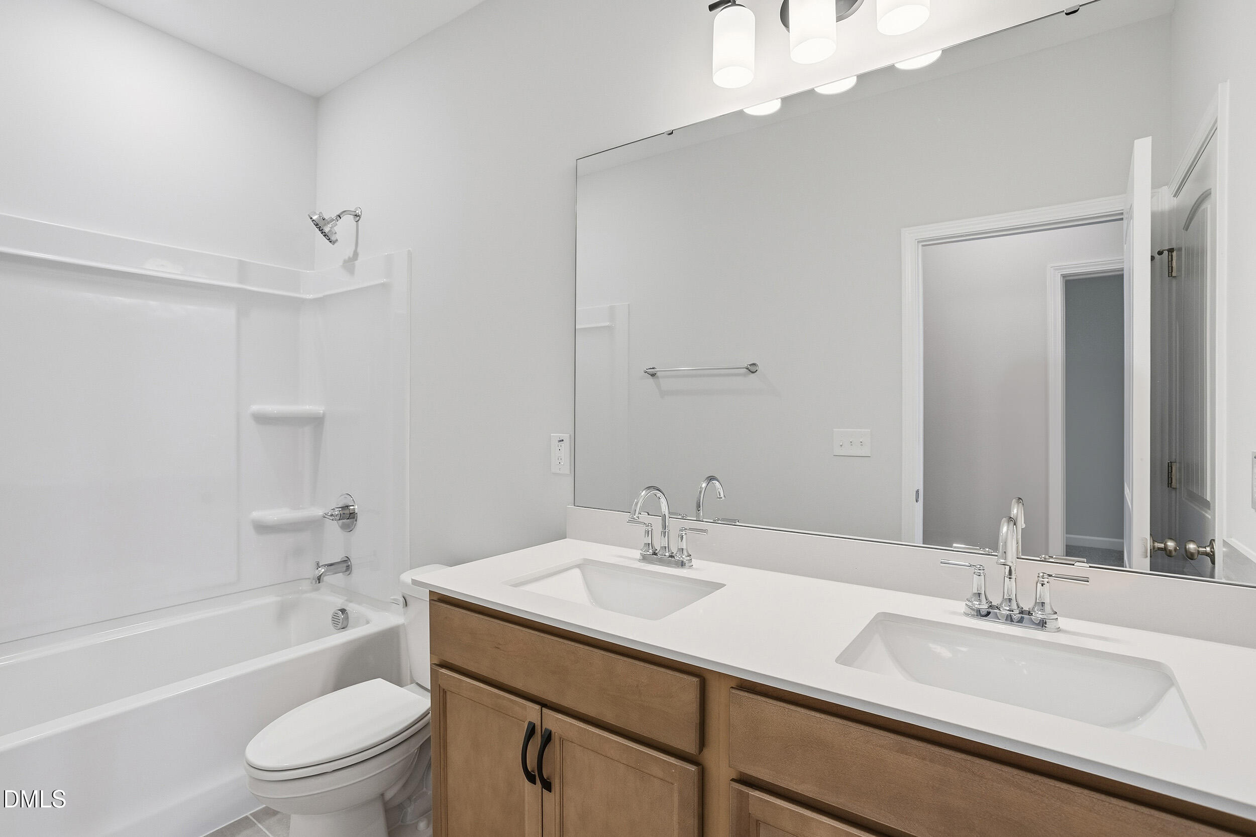 288 Meadowbark Bend, Unit 37 Garner, NC 27529 - Photo 29 of 50 Bathroom